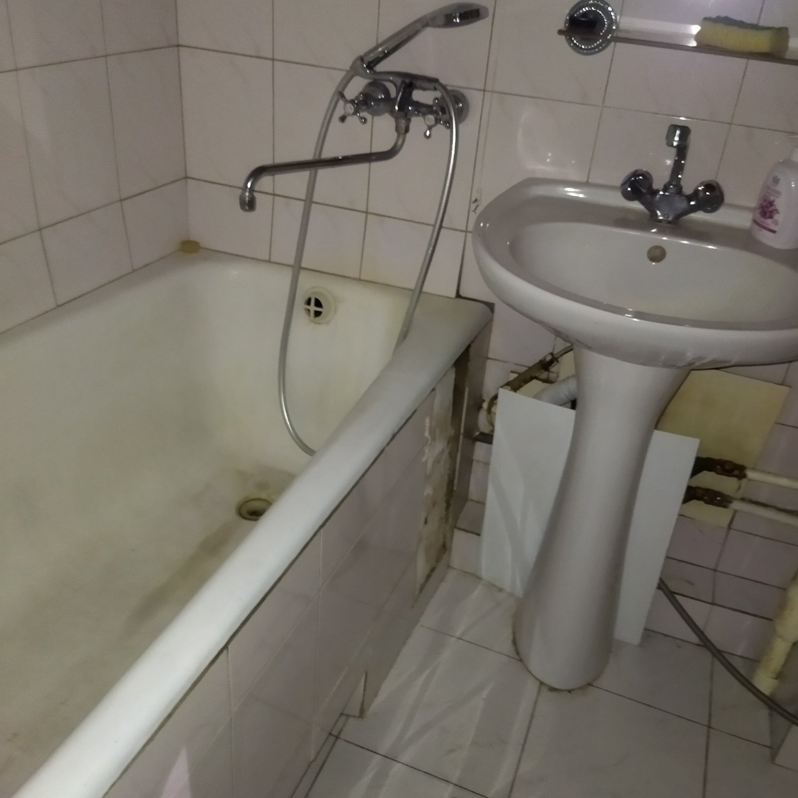 Оренда 2-кімнатної квартири 46 м², Композитора Лятошинського вул., 4А