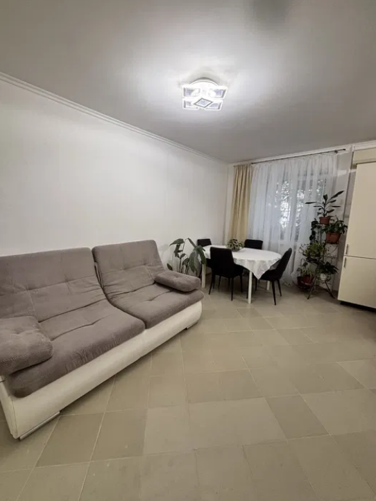 Продажа 2-комнатной квартиры 44 м², Радостная ул.