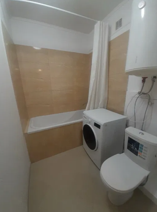 Продажа 2-комнатной квартиры 44 м², Радостная ул.