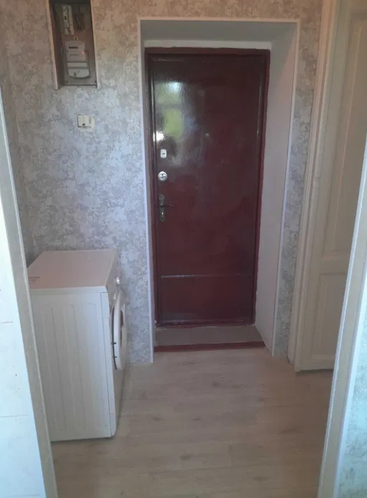 Продаж 1-кімнатної квартири 38 м², Разумовская вул.