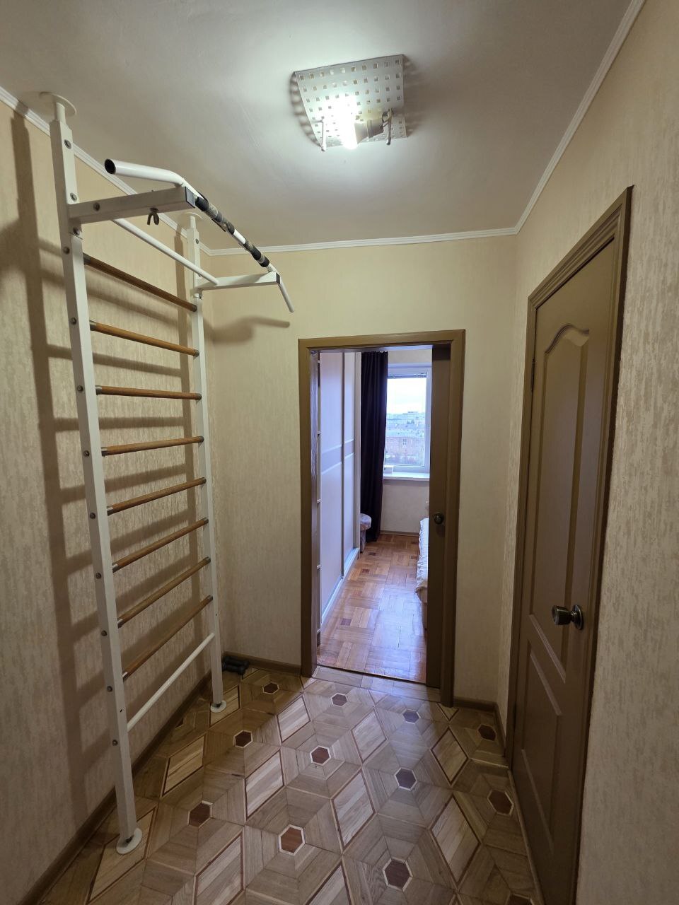 Продажа 3-комнатной квартиры 72 м², Коломенская ул., 27