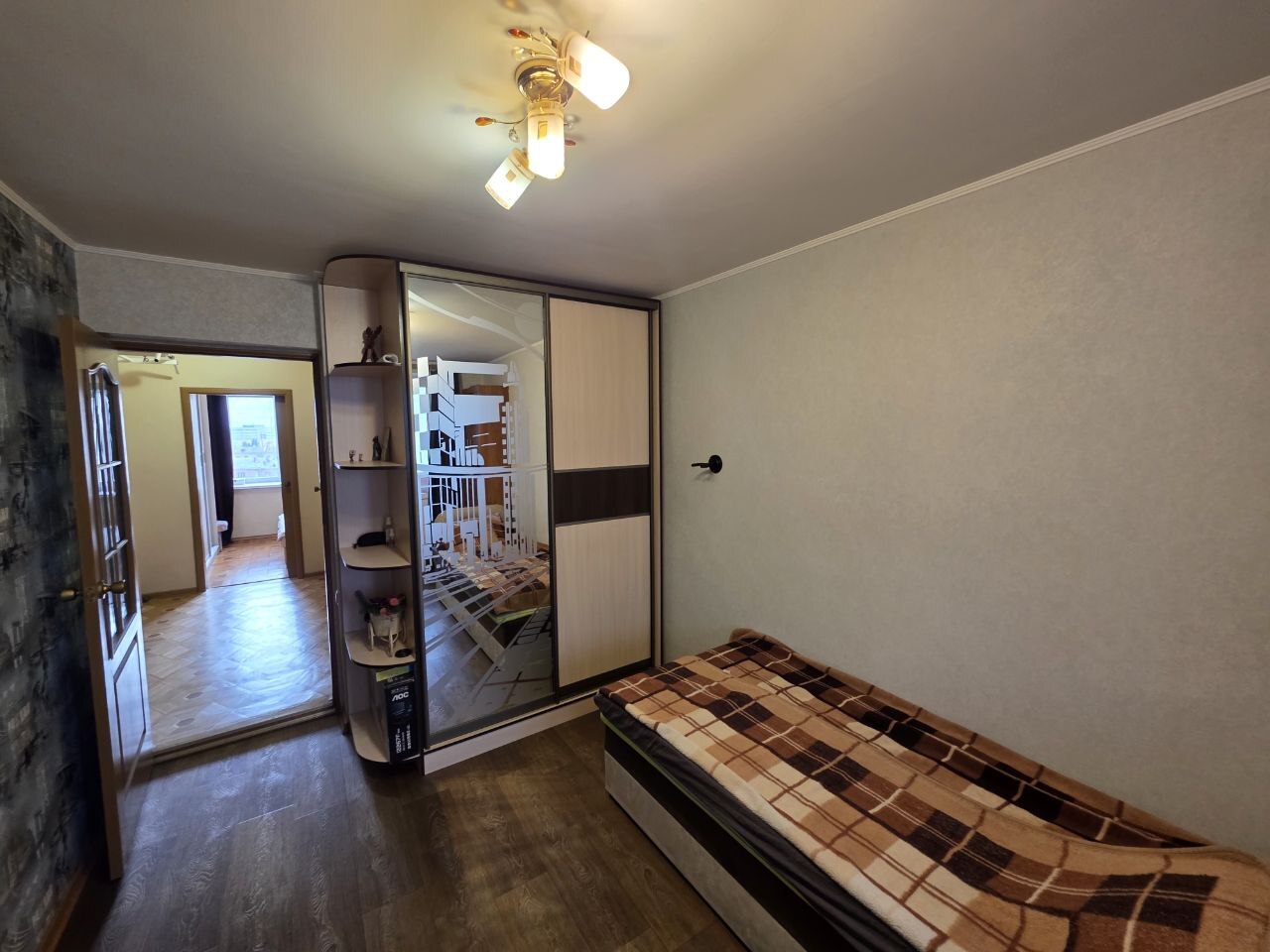 Продажа 3-комнатной квартиры 72 м², Коломенская ул., 27