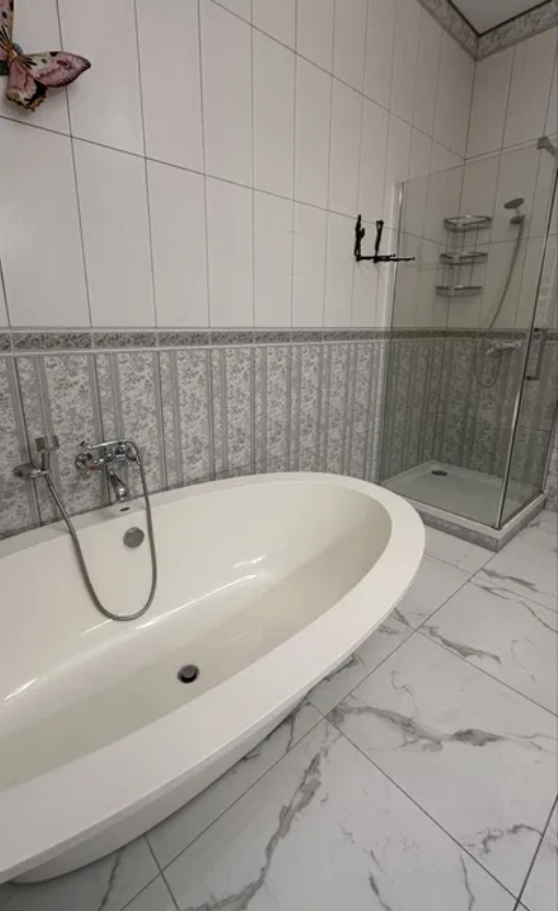 Аренда дома 160 м², Костанди ул.