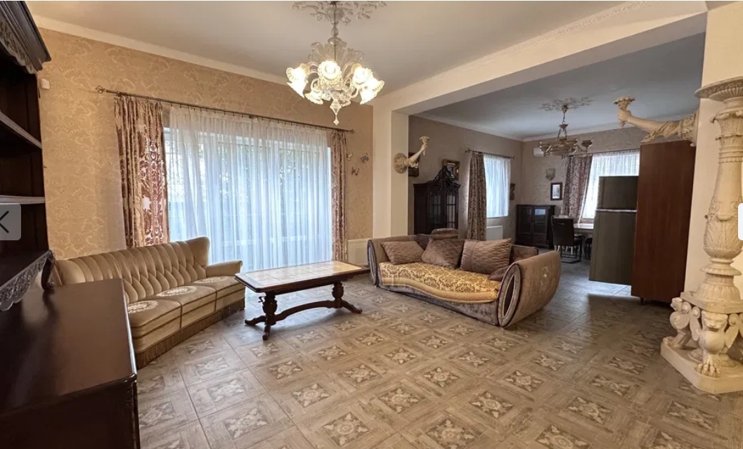 Аренда дома 160 м², Костанди ул.