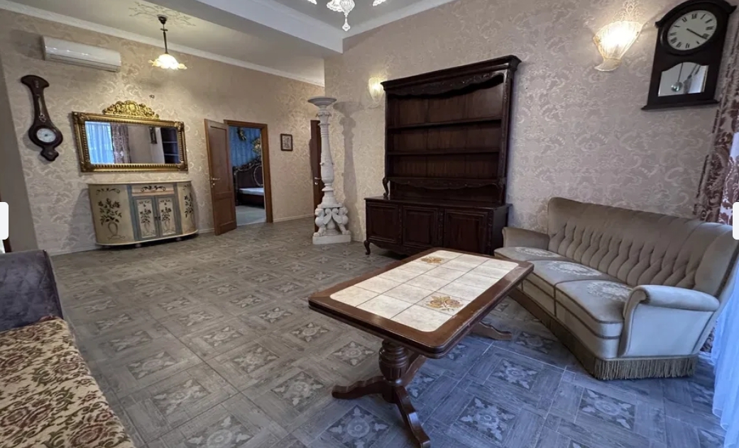 Аренда дома 160 м², Костанди ул.