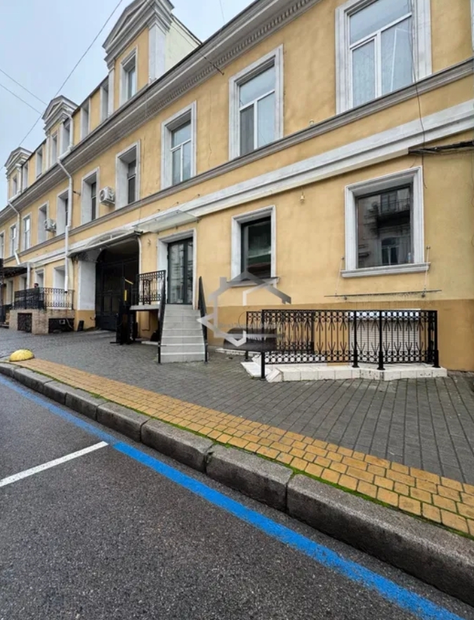 Оренда торговельного приміщення 135 м², Ланжероновская вул.