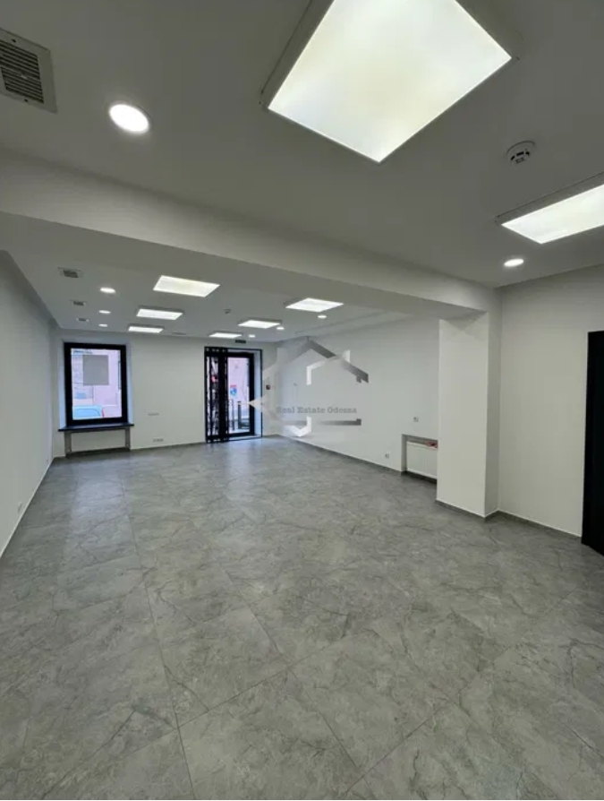 Оренда торговельного приміщення 135 м², Ланжероновская вул.