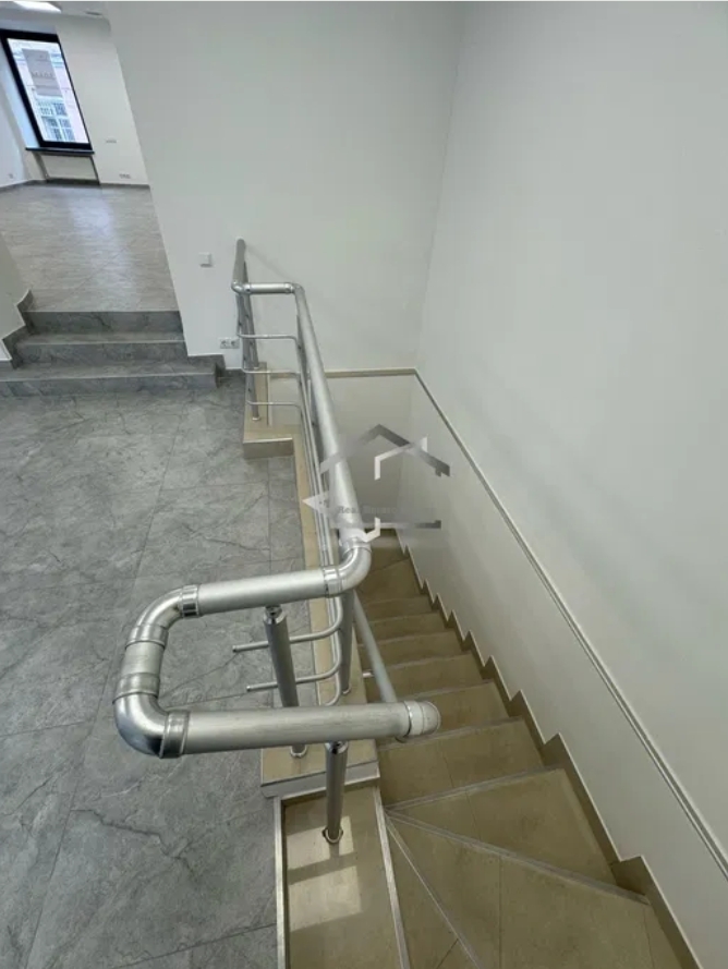 Оренда торговельного приміщення 135 м², Ланжероновская вул.