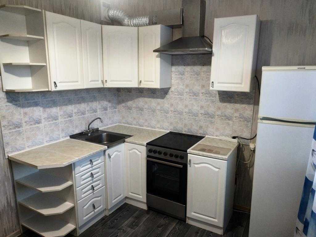 Оренда 1-кімнатної квартири 37 м², Академіка Глушкова просп., 51