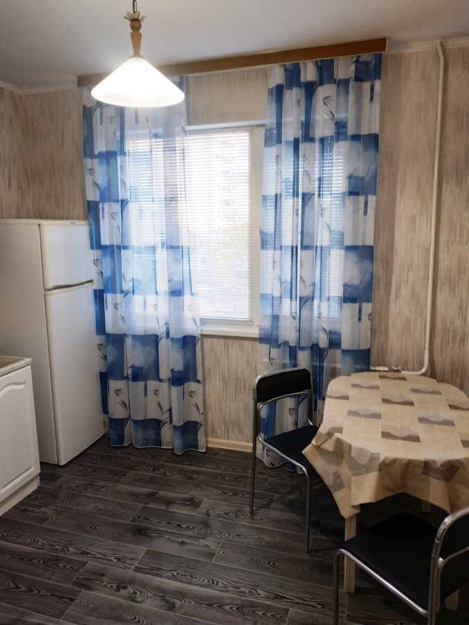 Оренда 1-кімнатної квартири 37 м², Академіка Глушкова просп., 51