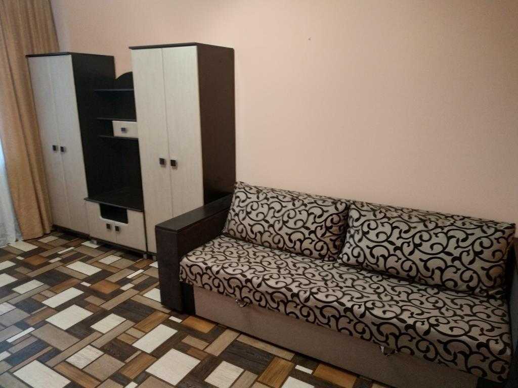 Оренда 1-кімнатної квартири 37 м², Академіка Глушкова просп., 51