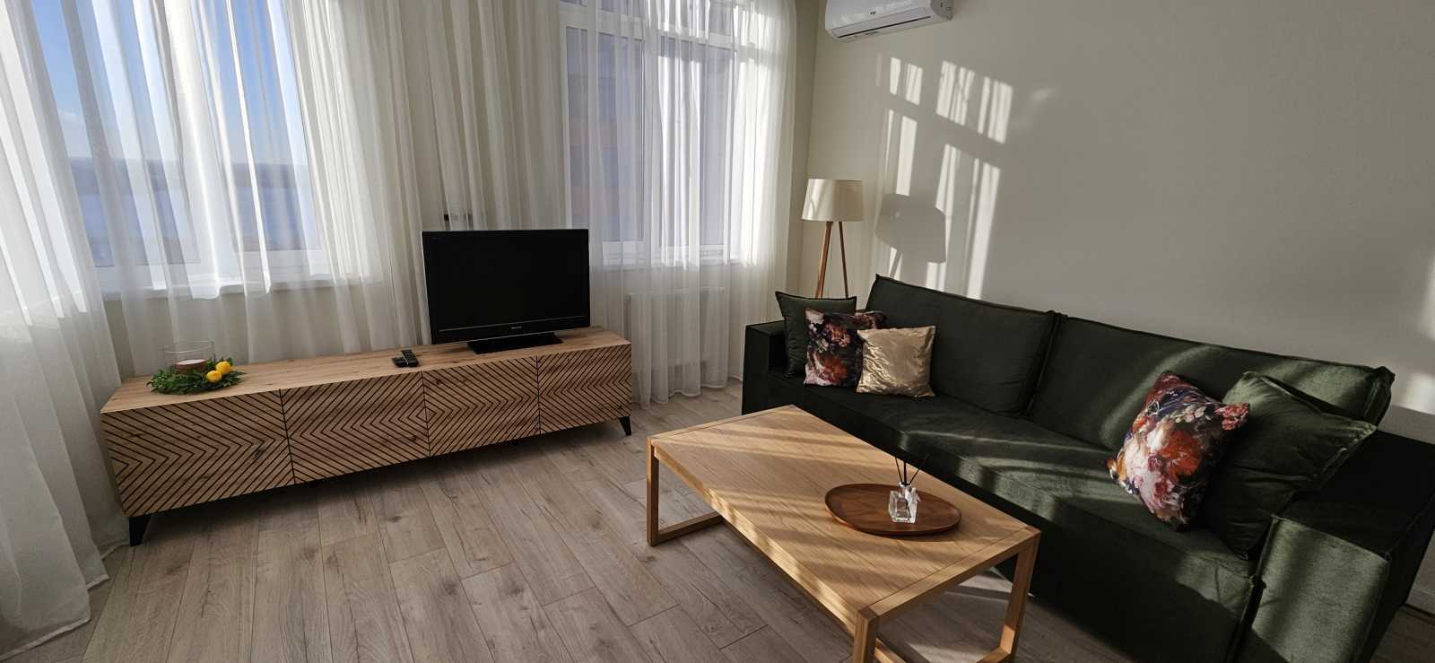 Оренда 2-кімнатної квартири 47 м², Чернігівська вул., 8Б