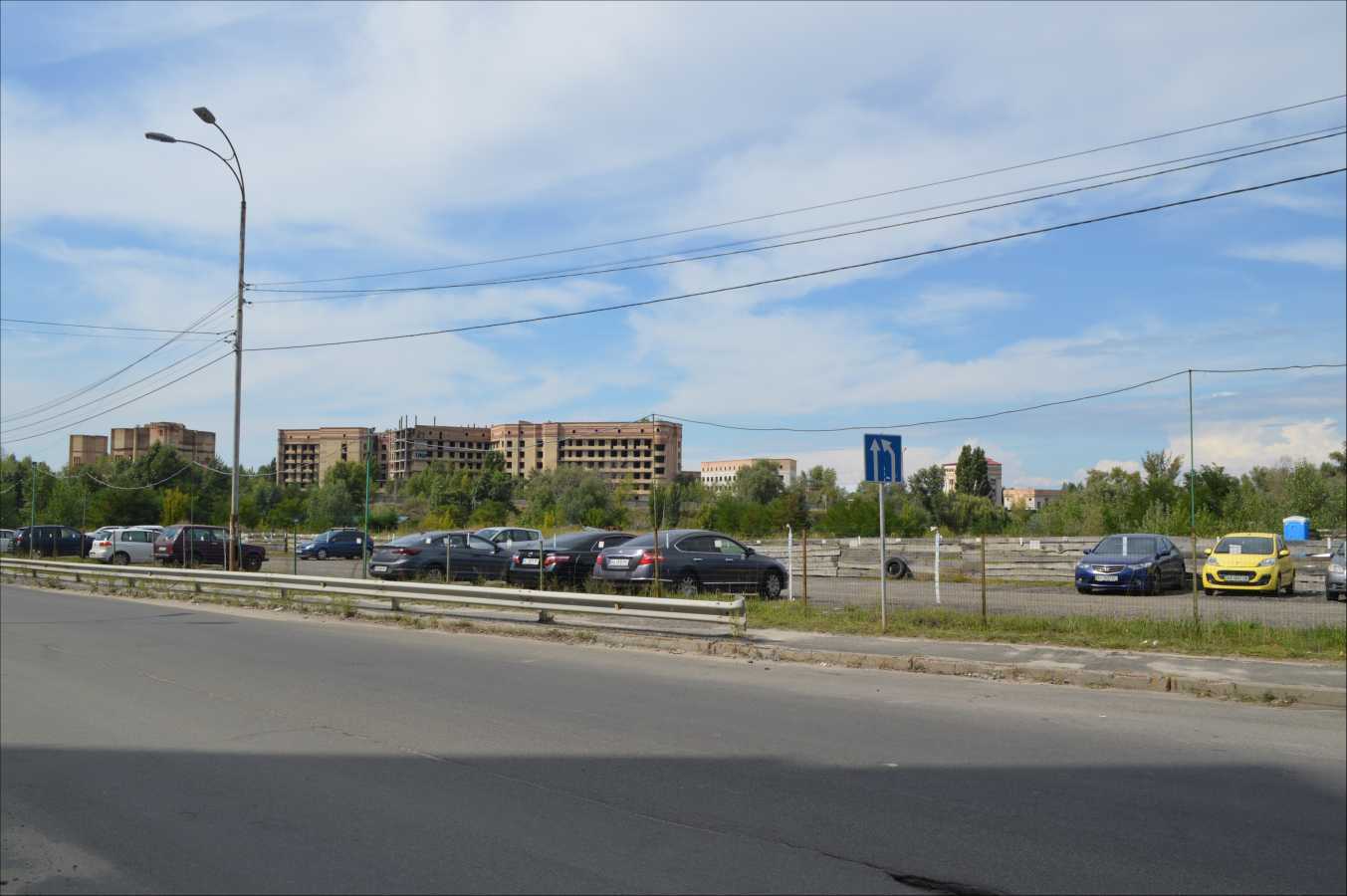 Продаж ділянки під індивідуальне житлове будівництво 88 соток, Мілославська вул.