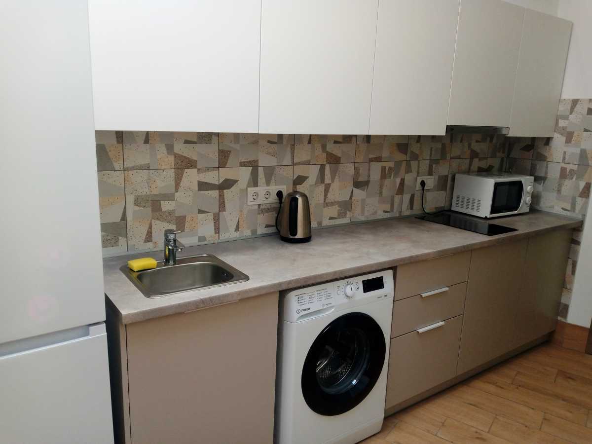 Оренда 1-кімнатної квартири 30 м², 164-а Садова вул.