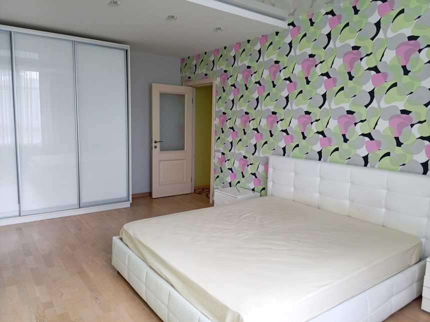 Продажа 3-комнатной квартиры 107 м², Валерия Лобановского просп., 4В