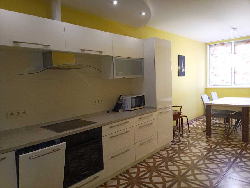 Продажа 3-комнатной квартиры 107 м², Валерия Лобановского просп., 4В