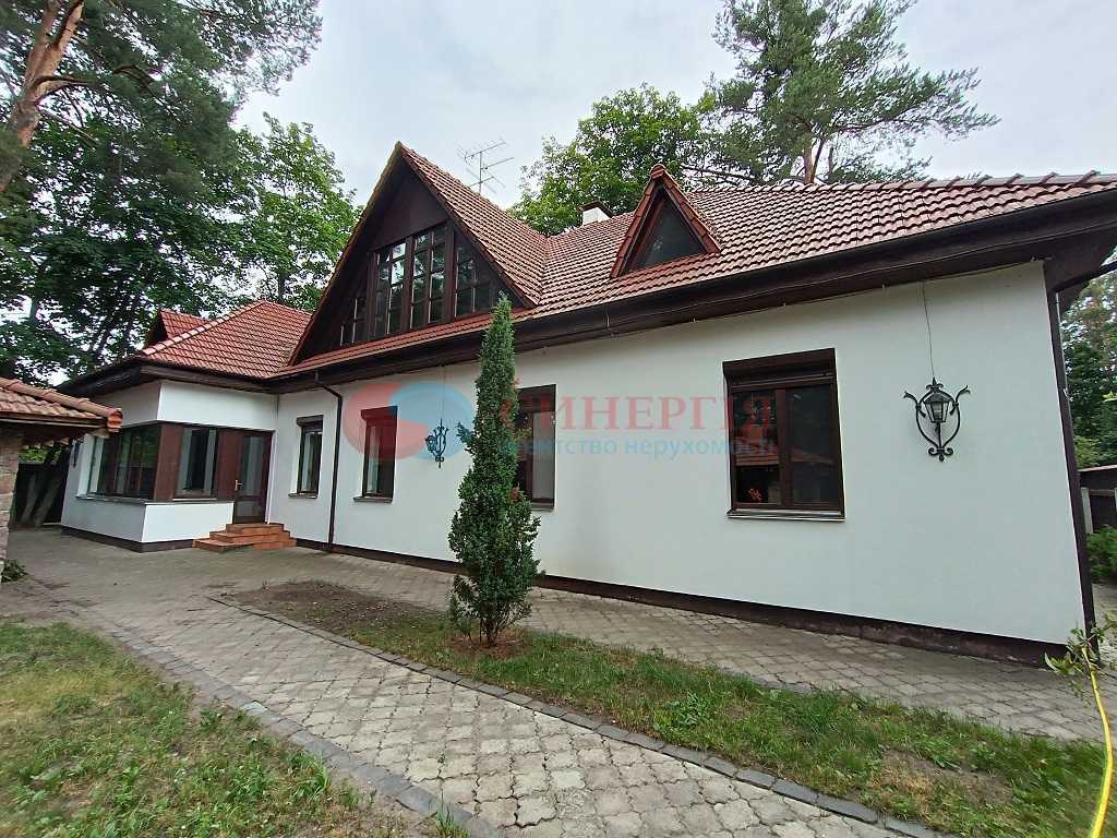 Аренда дома 340 м², Конча-Озерна