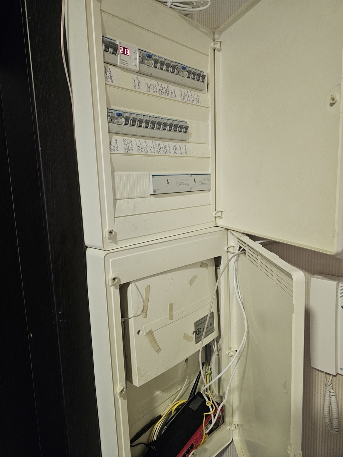 Продажа 4-комнатной квартиры 84 м², Донецкое шоссе, 15