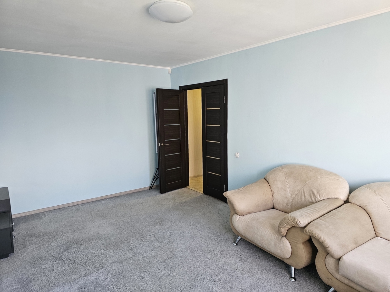 Продажа 4-комнатной квартиры 84 м², Донецкое шоссе, 15