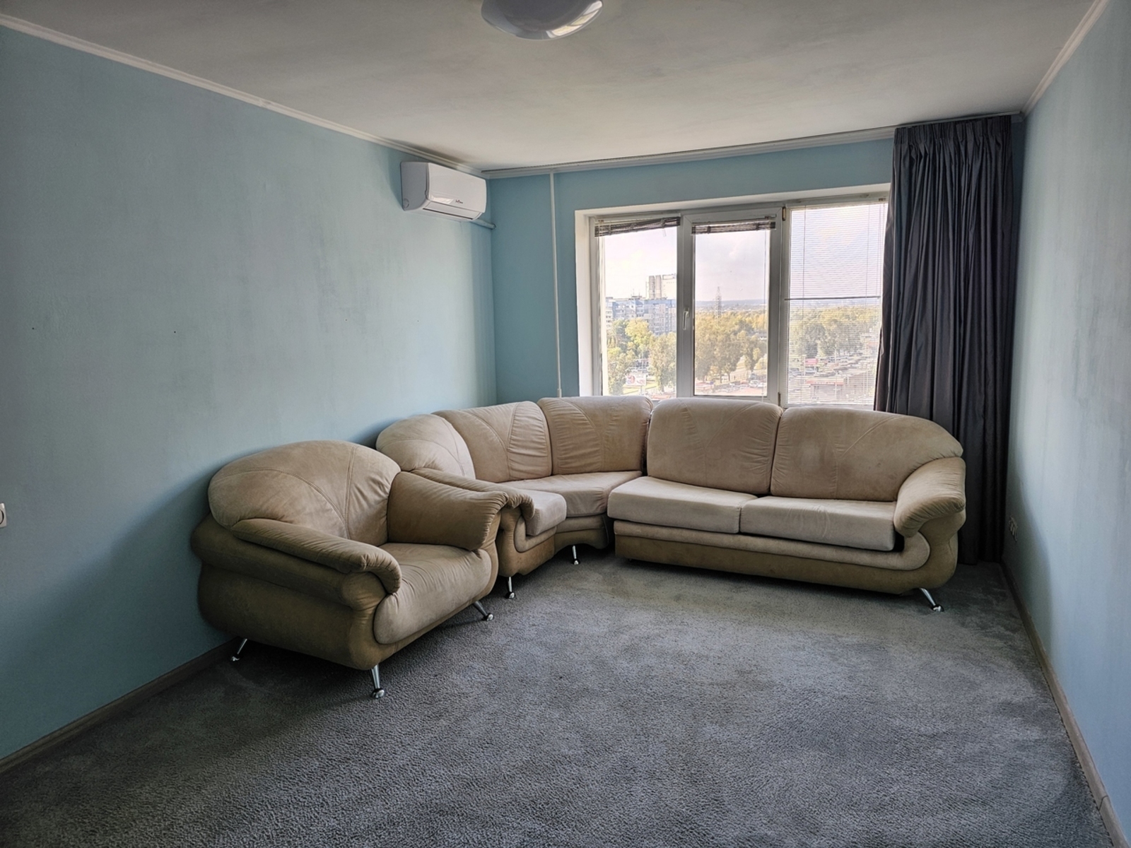 Продажа 4-комнатной квартиры 84 м², Донецкое шоссе, 15