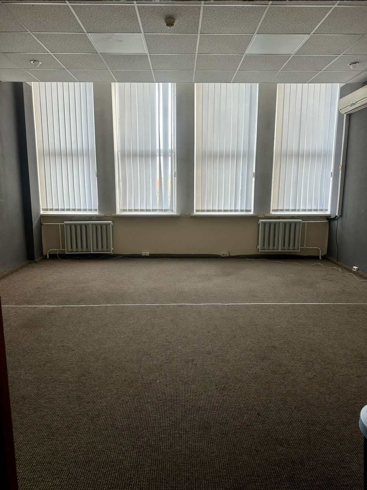 Аренда офиса 50 м², Евгения Сверстюка ул., 21