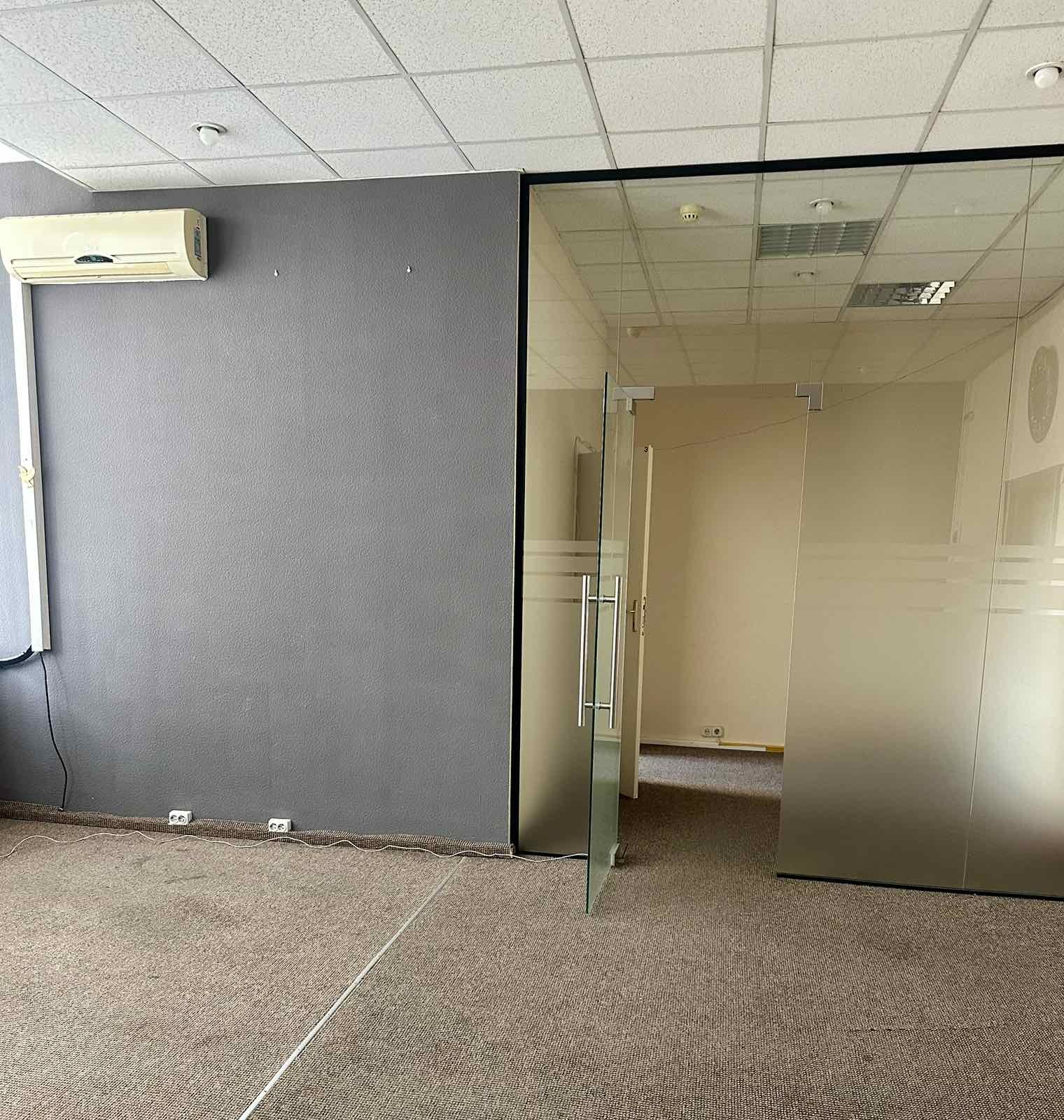 Аренда офиса 50 м², Евгения Сверстюка ул., 21