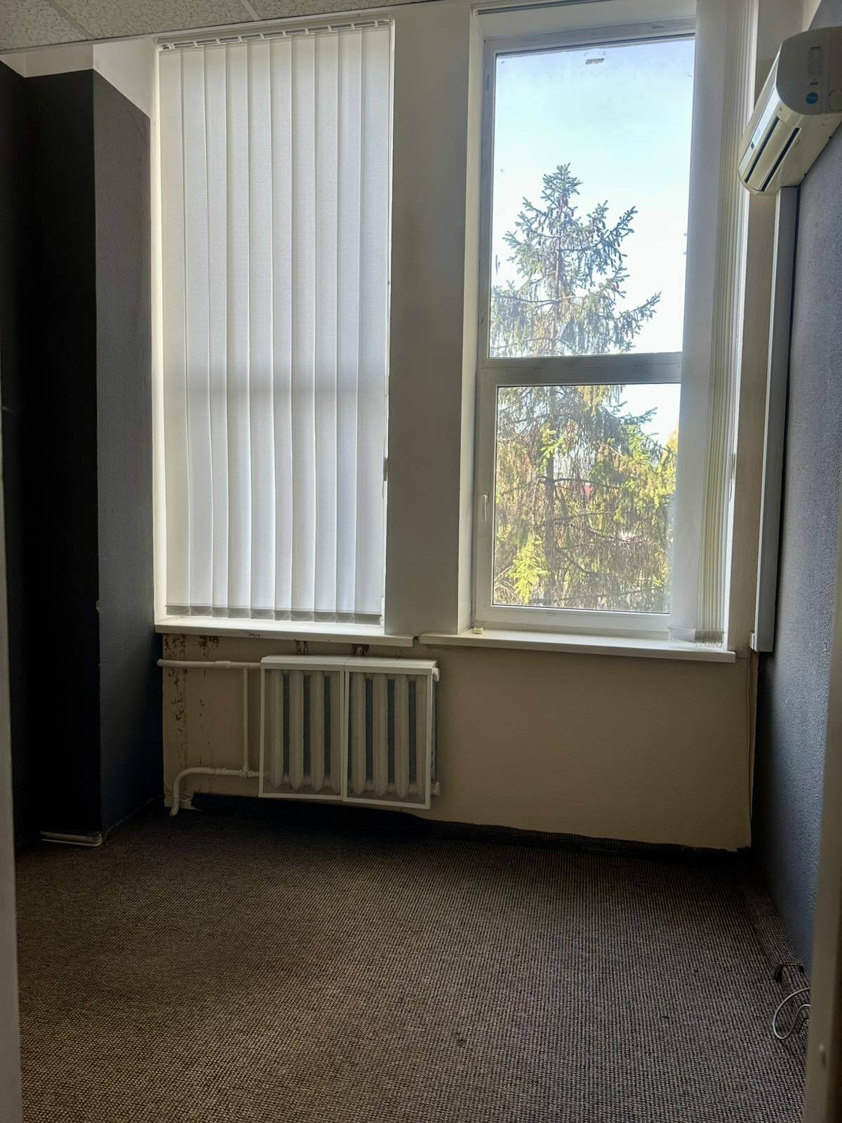 Аренда офиса 50 м², Евгения Сверстюка ул., 21