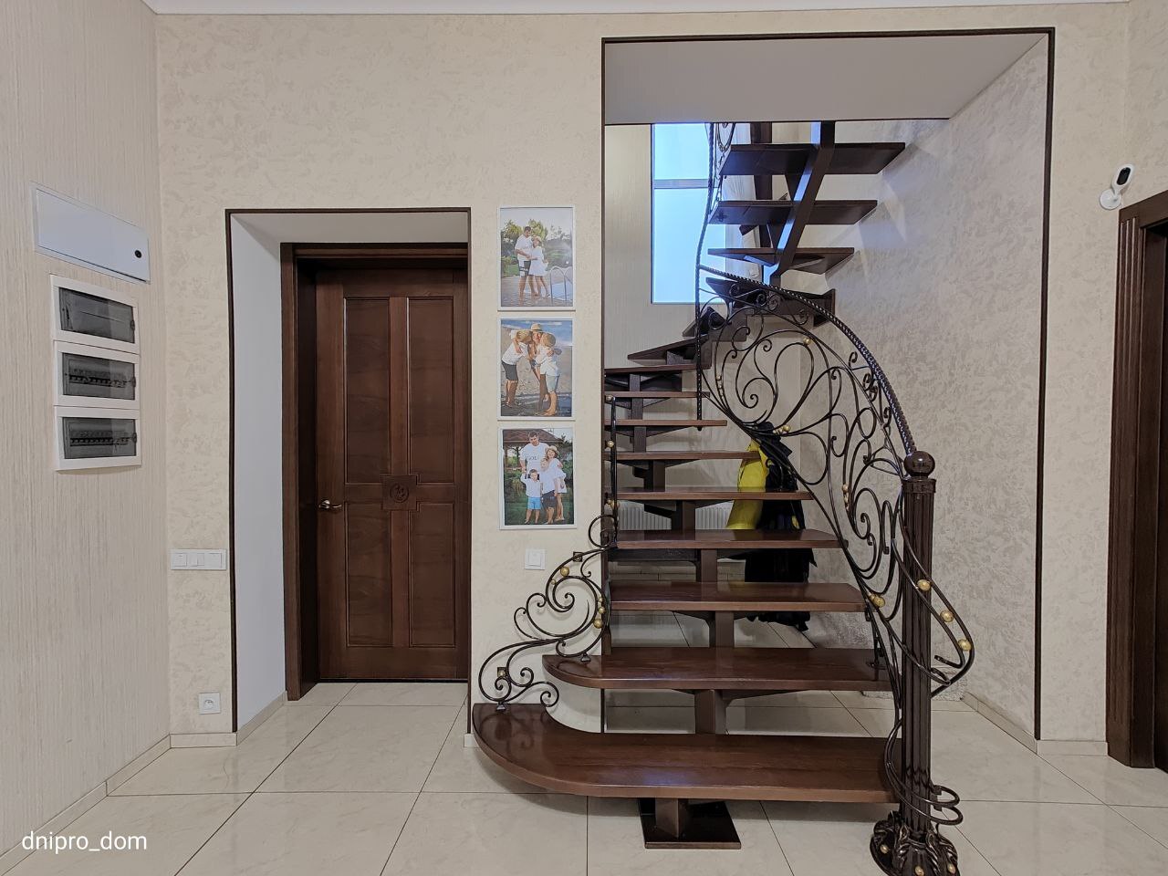 Продаж будинку 254 м², Вологодська вул.