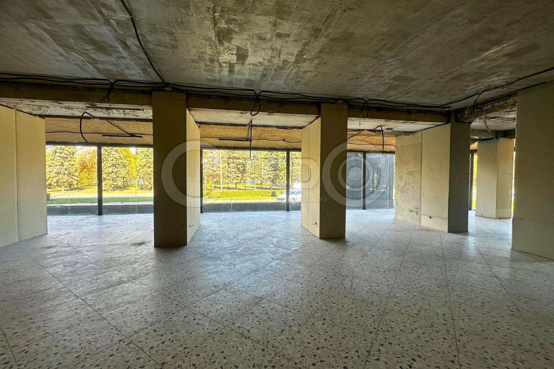 Продажа магазина 986.9 м², Виталия Матусевича ул.