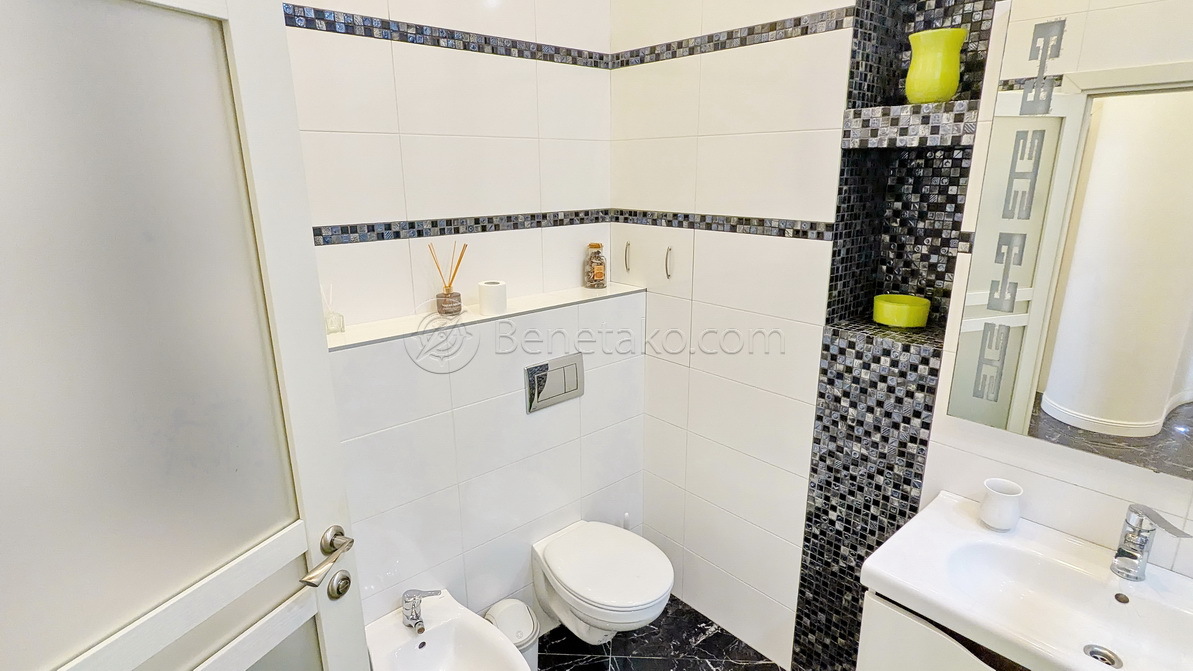 Аренда 2-комнатной квартиры 65 м², Сабанский пер., 3