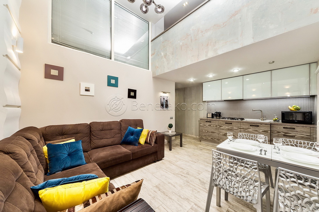 Аренда 4-комнатной квартиры 100 м², Ланжероновская ул., 21