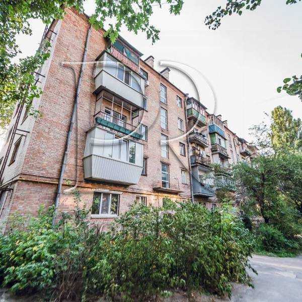 Продажа 3-комнатной квартиры 57 м², Николая Краснова ул., 8