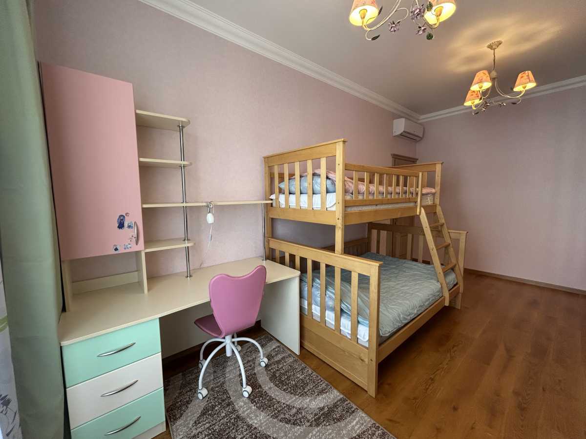 Аренда 3-комнатной квартиры 80 м², Павла Грабовского пер., 11