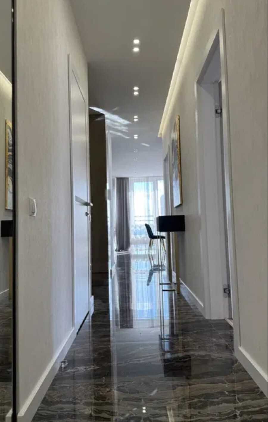 Продажа 3-комнатной квартиры 83 м², Днепровская наб., 18А