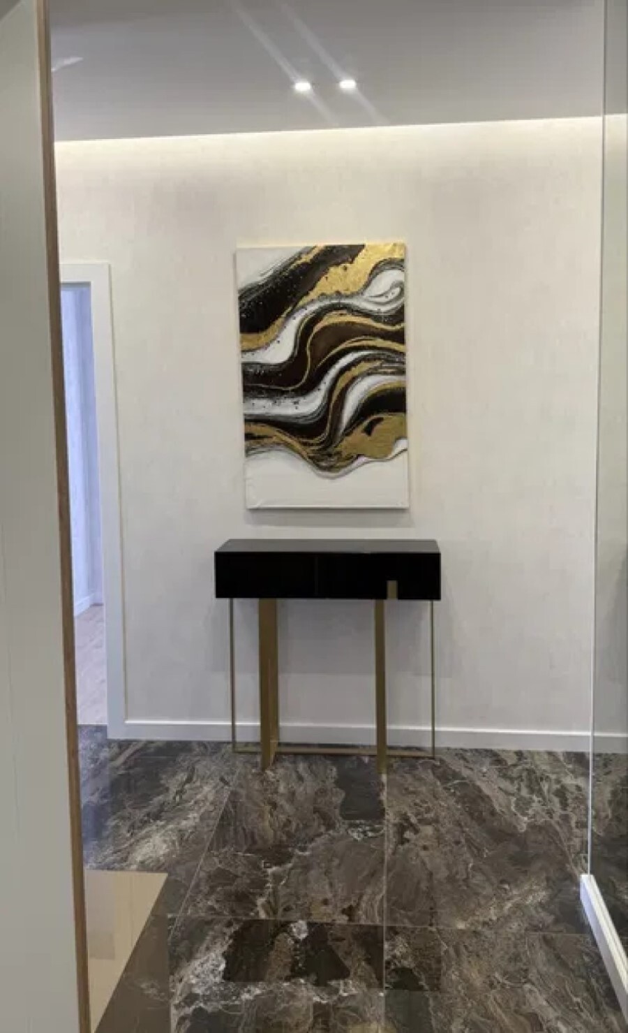 Продажа 3-комнатной квартиры 83 м², Днепровская наб., 18А