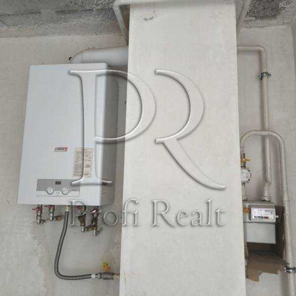 Продажа 1-комнатной квартиры 37 м², Днепроводская ул., 1А