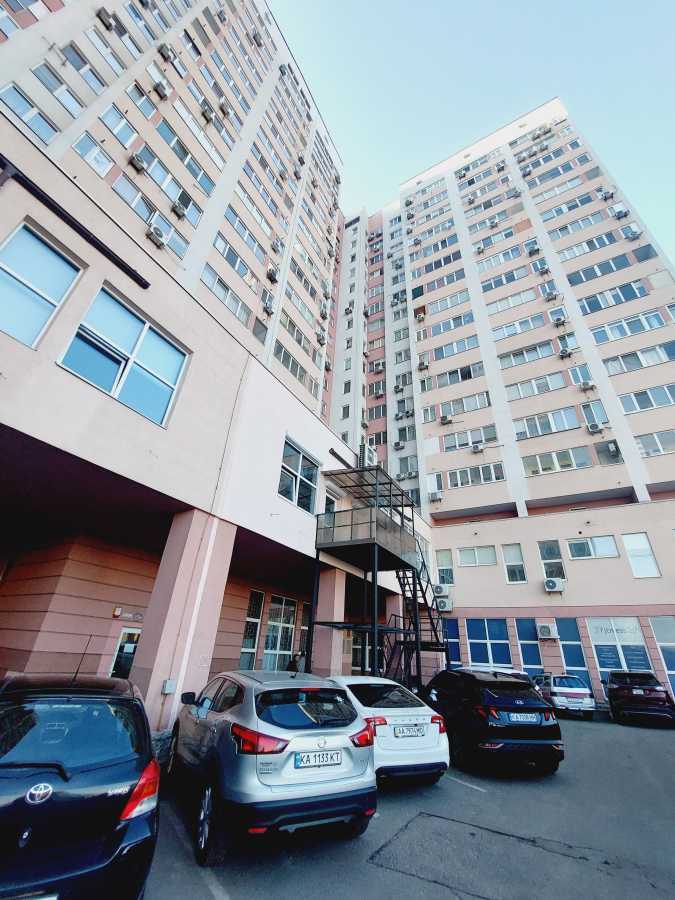 Аренда 1-комнатной квартиры 50 м², Кадетский Гай ул., 6