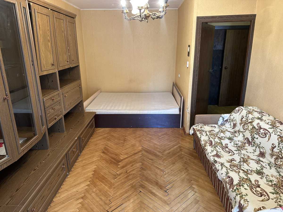 Продажа 1-комнатной квартиры 38 м², Кловский спуск, 20