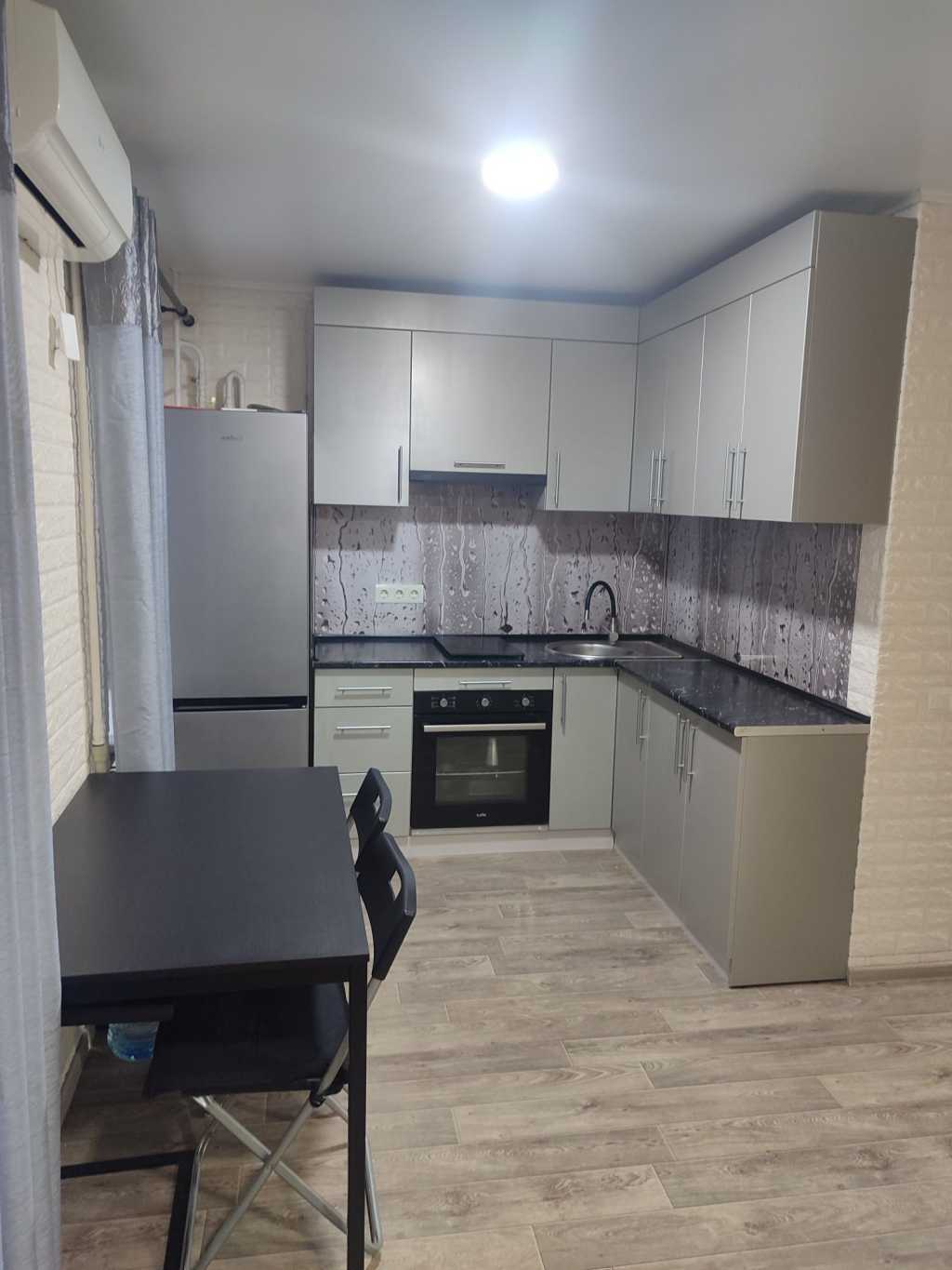 Продажа 1-комнатной квартиры 29.4 м², Незалежності