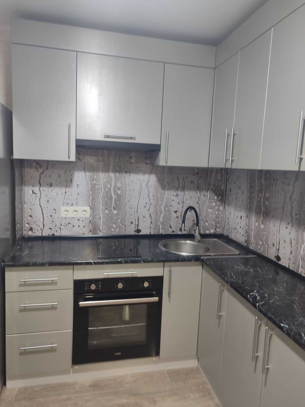 Продажа 1-комнатной квартиры 29.4 м², Незалежності