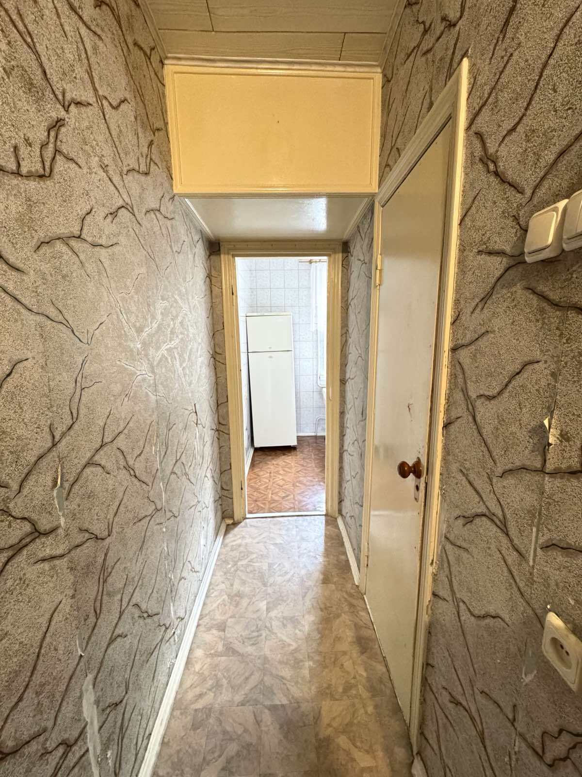 Продажа 1-комнатной квартиры 37 м², Александровская ул.