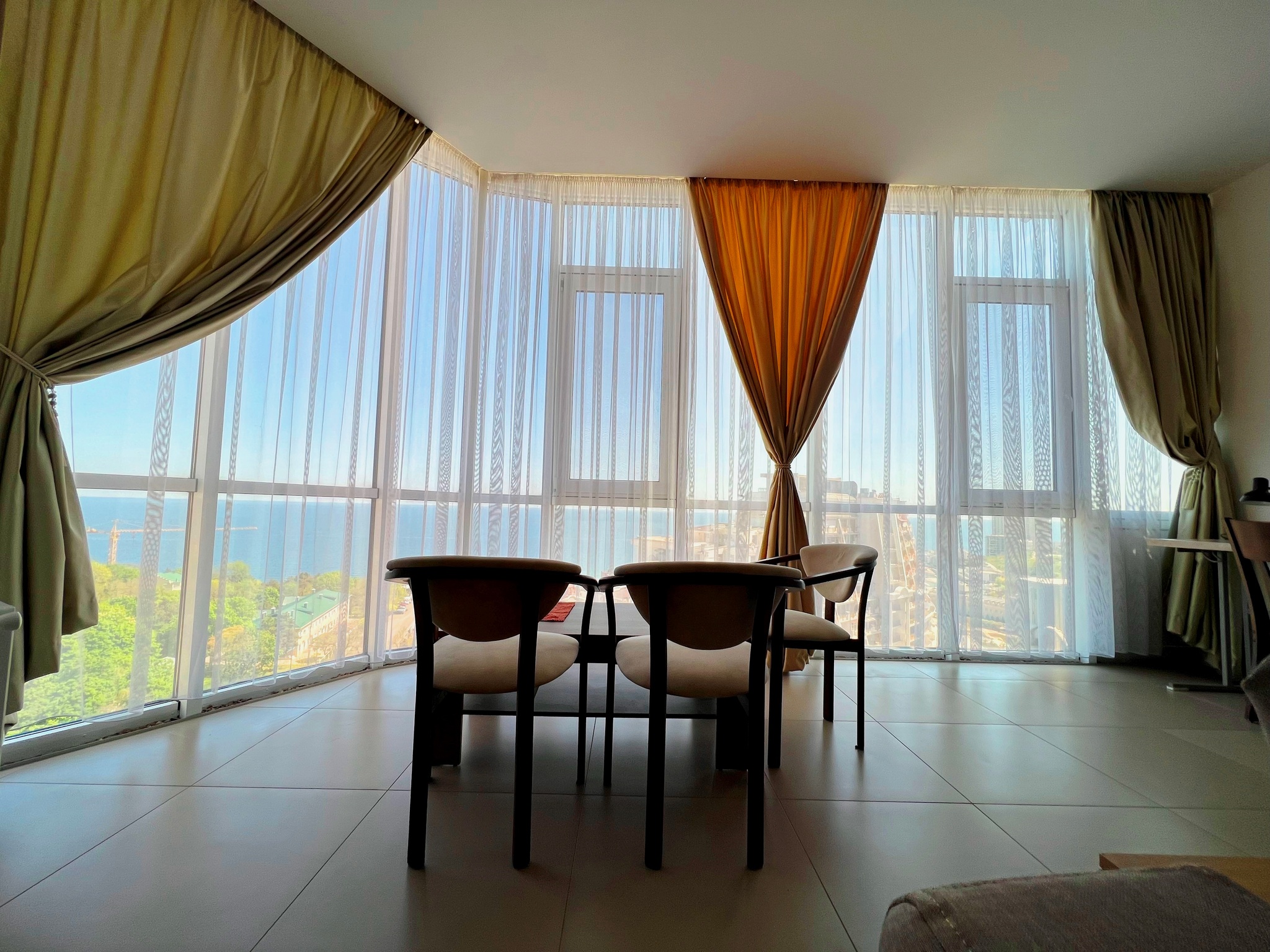 Аренда 2-комнатной квартиры 116 м², Гагаринське плато, 5/2