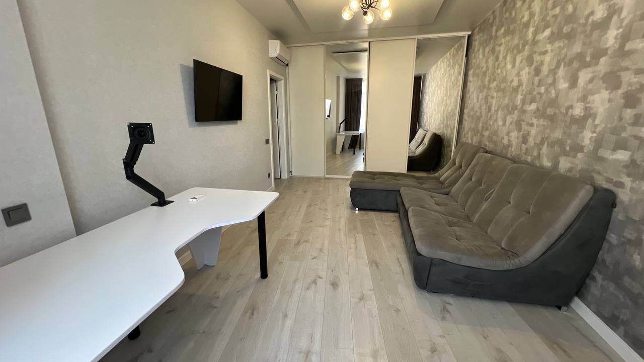 Аренда 2-комнатной квартиры 60 м², Каманина ул., 16А/2