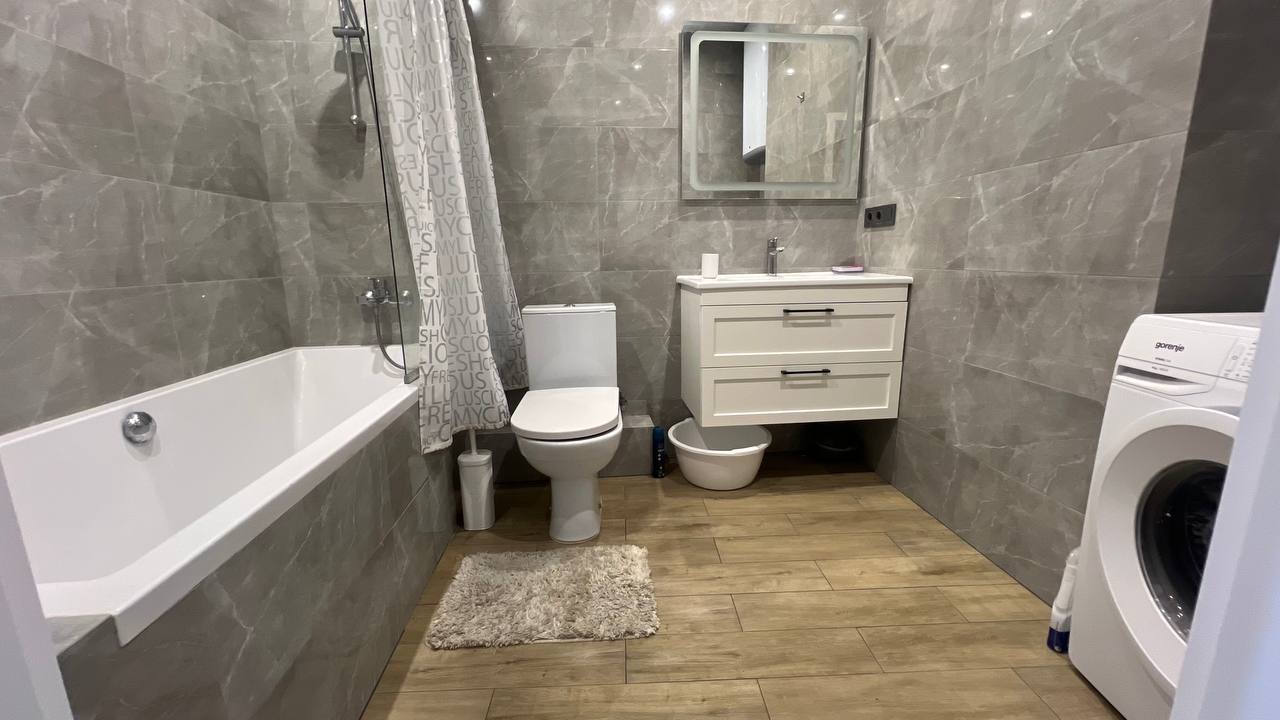 Аренда 2-комнатной квартиры 60 м², Каманина ул., 16А/2