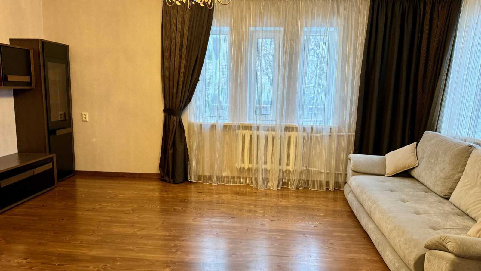 Аренда дома 200 м², Прилуцкая ул.