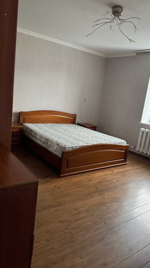 Аренда дома 200 м², Прилуцкая ул.