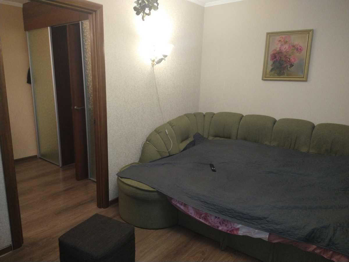 Аренда 2-комнатной квартиры 45 м², Академика Грекова ул.