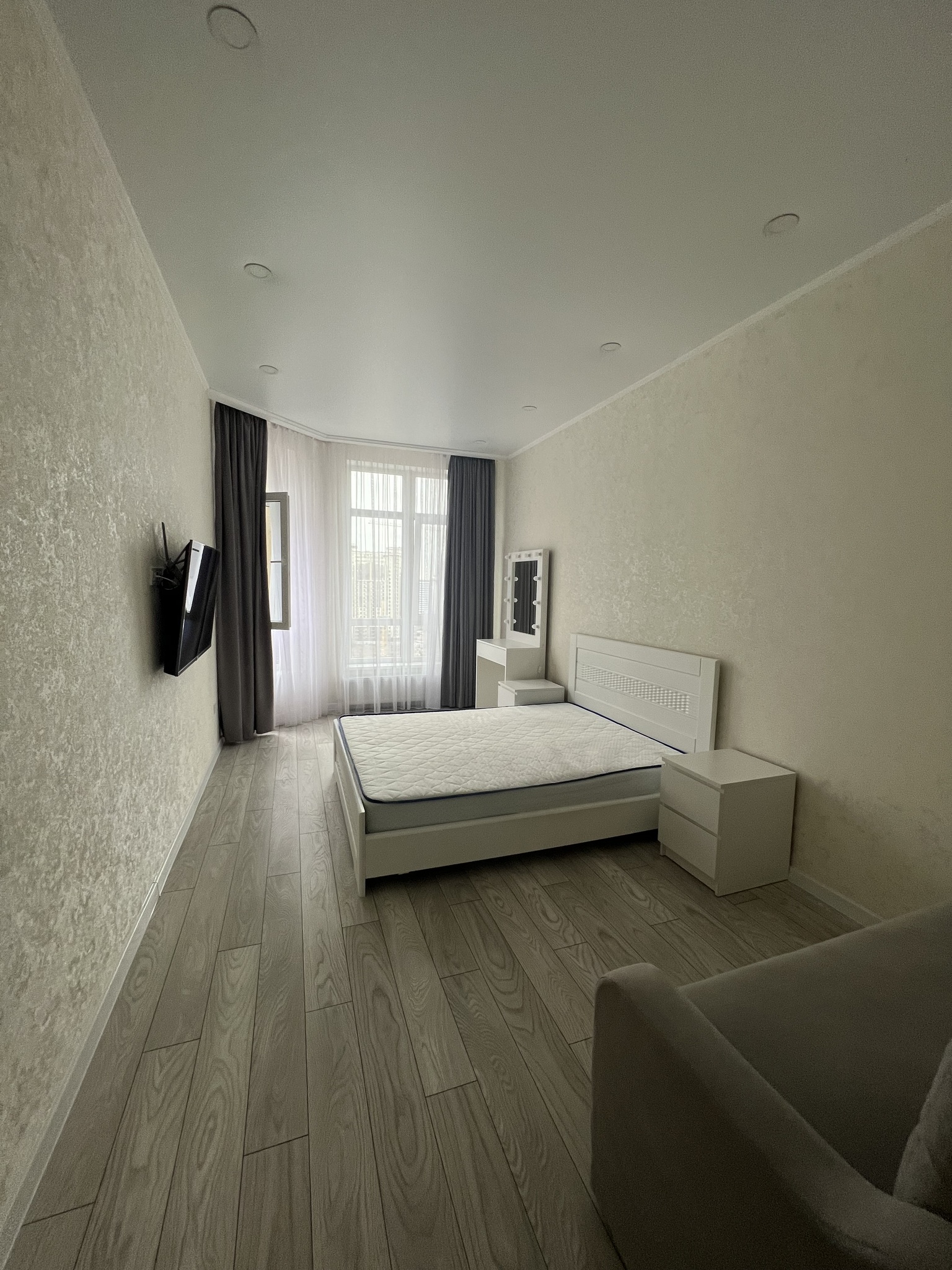 Оренда 1-кімнатної квартири 43 м², ЖК Курортний, Будинок 1