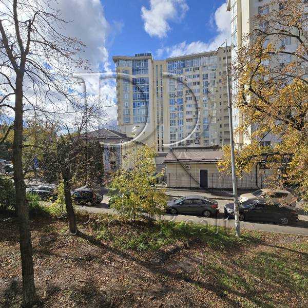 Продаж 2-кімнатної квартири 46 м², Перемоги просп., 88/2