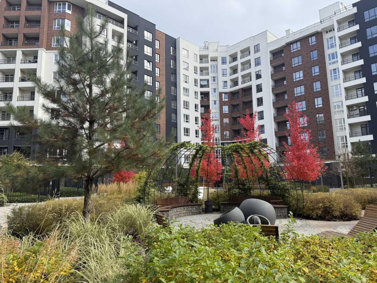 Продажа 2-комнатной квартиры 59.5 м², Кобылянской, 1в/10